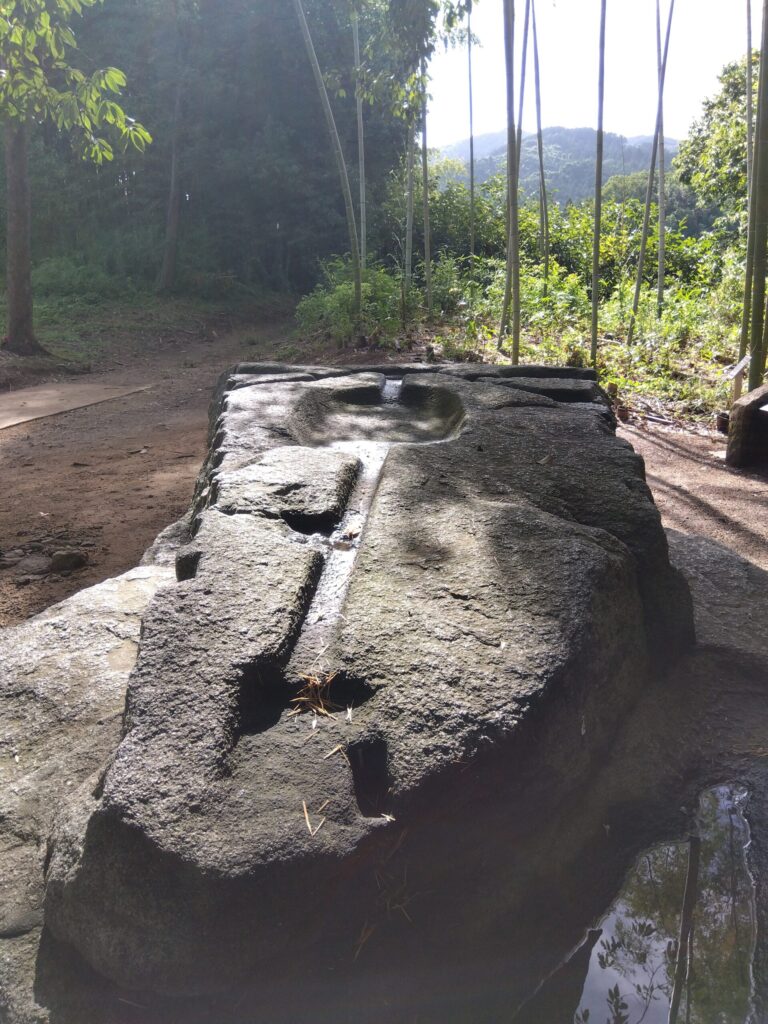 明日香村の酒船石